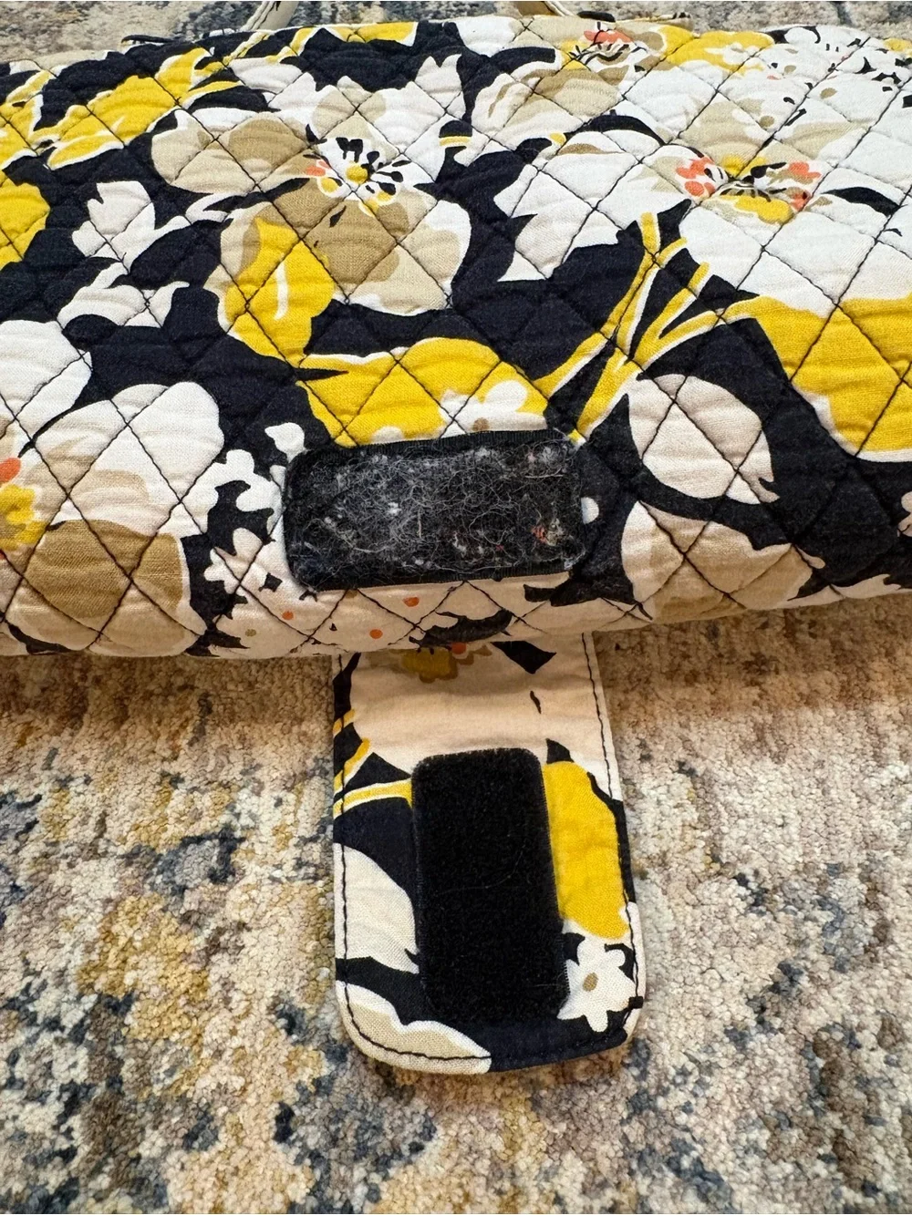 Vera Bradley Baby Travel Changing Pad Diaper Clutch Dogwood Pattern Retired